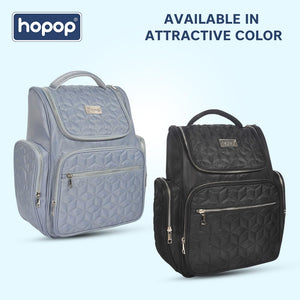 Usmile Toys Hopop black baby changing bag, spacious and durable, with side pockets for bottles. www.usmile.toys