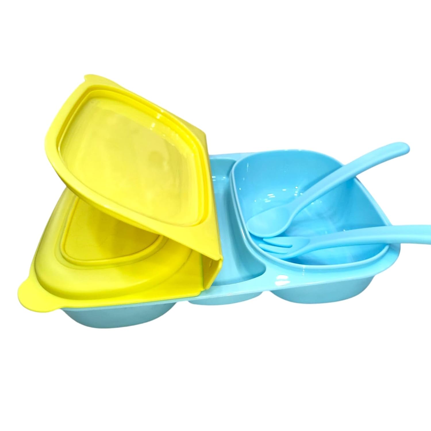 Yellow kids lunch box and matching blue and yellow water bottle combo. www.usmile.toys