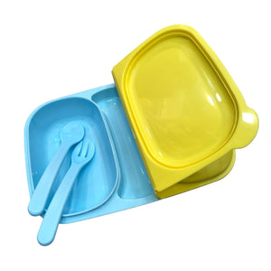 Convenient kids lunch set with water bottle, making packed meals and hydration easy for school or outings. www.usmile.toys