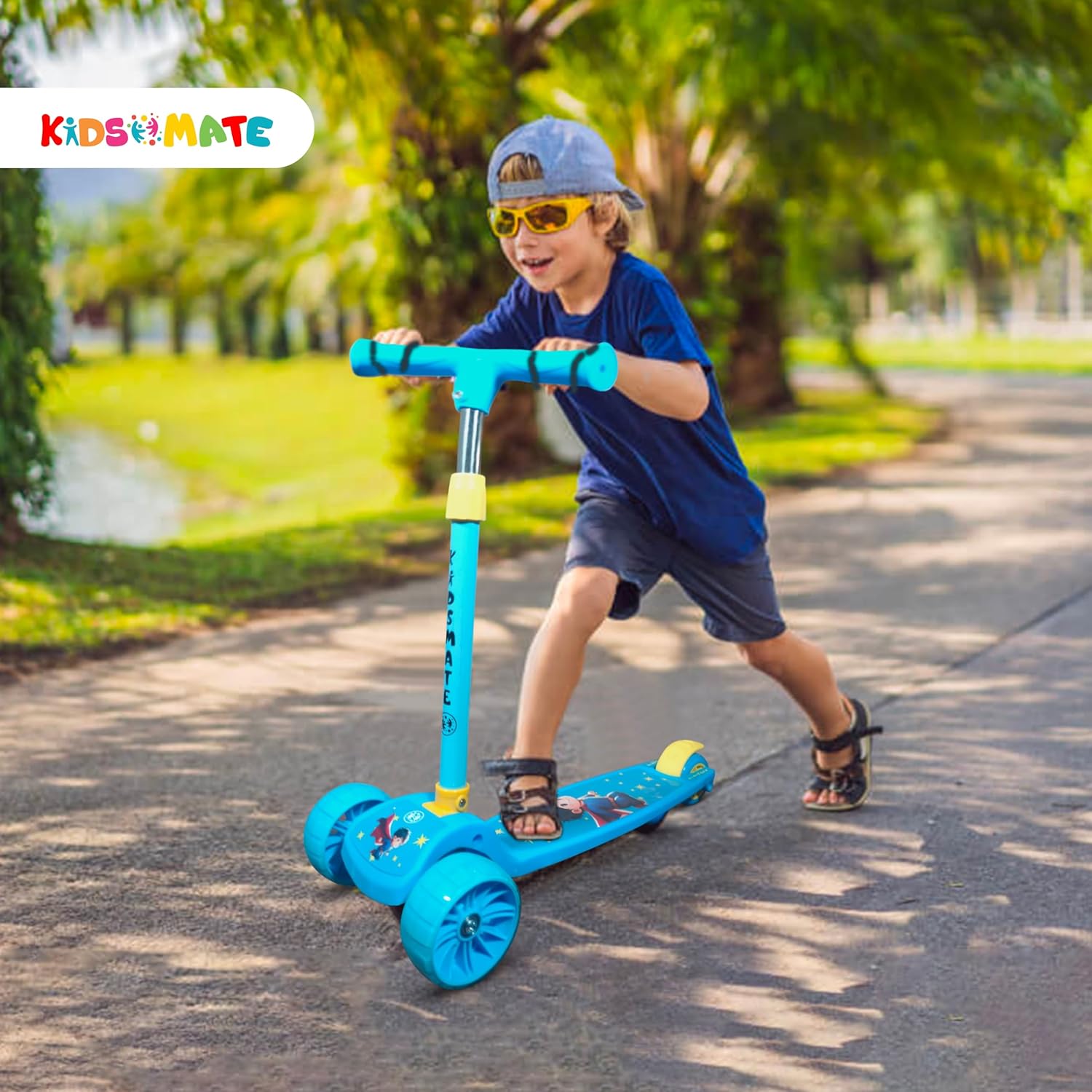 Kidsmate Rider Pro Kick Scooter, blue, 3-wheel LED, 2-12 years. Usmile Toys." www.usmile.toys