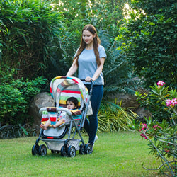 Usmile Toys R for Rabbit Lollipop Lite infant stroller with adjustable hood, storage basket, and front swivel wheels. www.usmile.toys