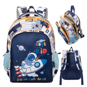 Blue Space Theme School Bag for Boys: Astronaut and rocket design, perfect for elementary school kids.
www.usmile.toys
