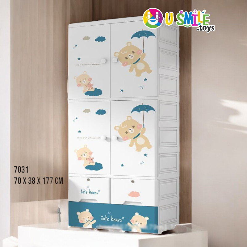 Bubby Ducky Baby Wardrobe (Almari) in white and light blue, featuring adorable cartoon duck illustrations. This plastic cupboard with multiple drawers and double doors measures 70 x 38 x 135 cm, perfect for nursery storage and organizing baby clothes on usmile.toys. www.usmile.toys