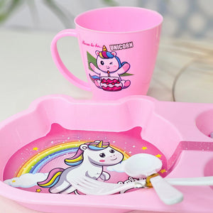 Usmile Toys toddler dining set with a divided plate for kids, a drinking cup, and cutlery, all in a fun . www.usmile.toys
