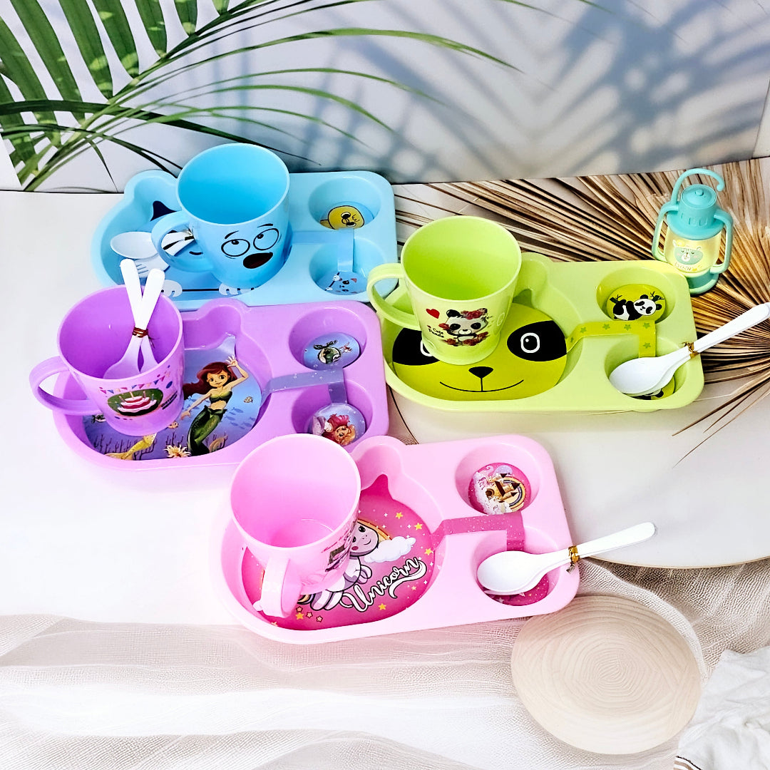 Adorable and colourful toddler dining set from Usmile Toys, featuring a unicorn design on a durable pink plate and cup. www.usmile.toys