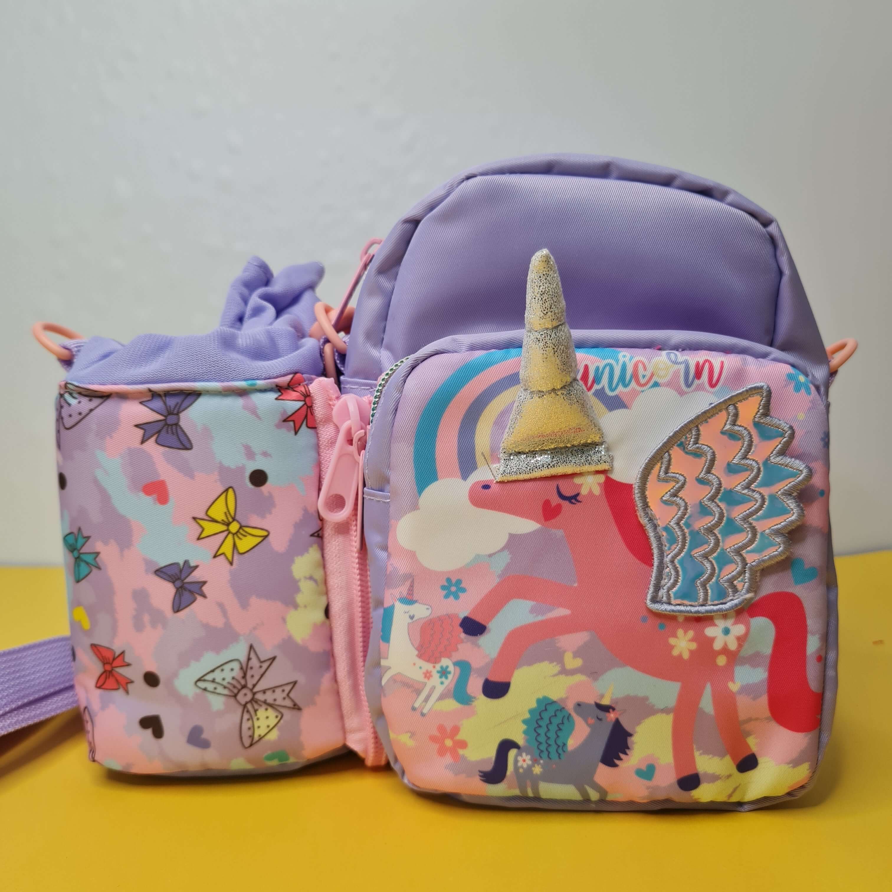 Children's navy blue and orange lunch bag set with "SPACE" astronaut and planet print, ideal for tiffins and water bottles. www.usmile.toys 