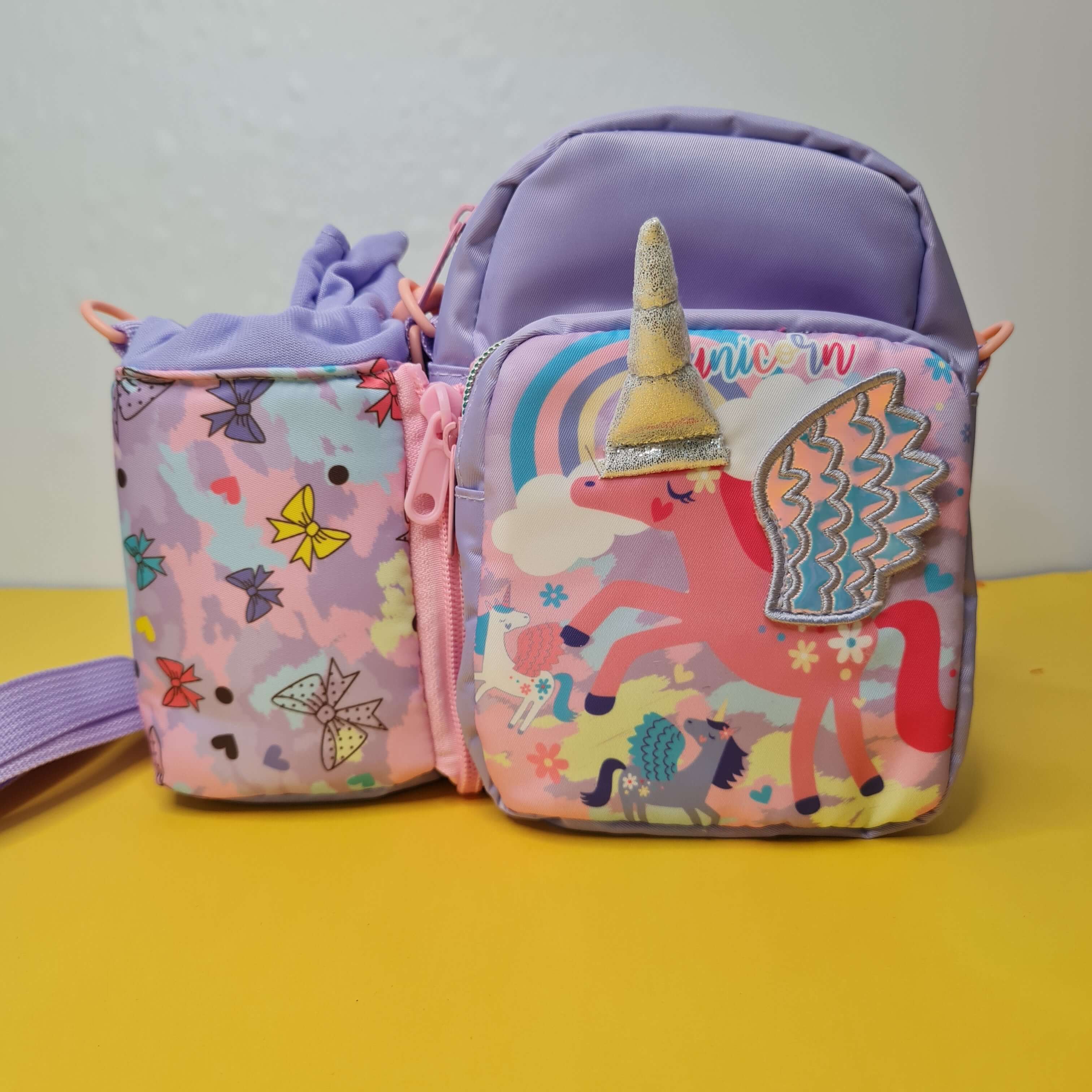 Children's navy blue and orange lunch bag set with "SPACE" astronaut and planet print, ideal for tiffins and water bottles. www.usmile.toys