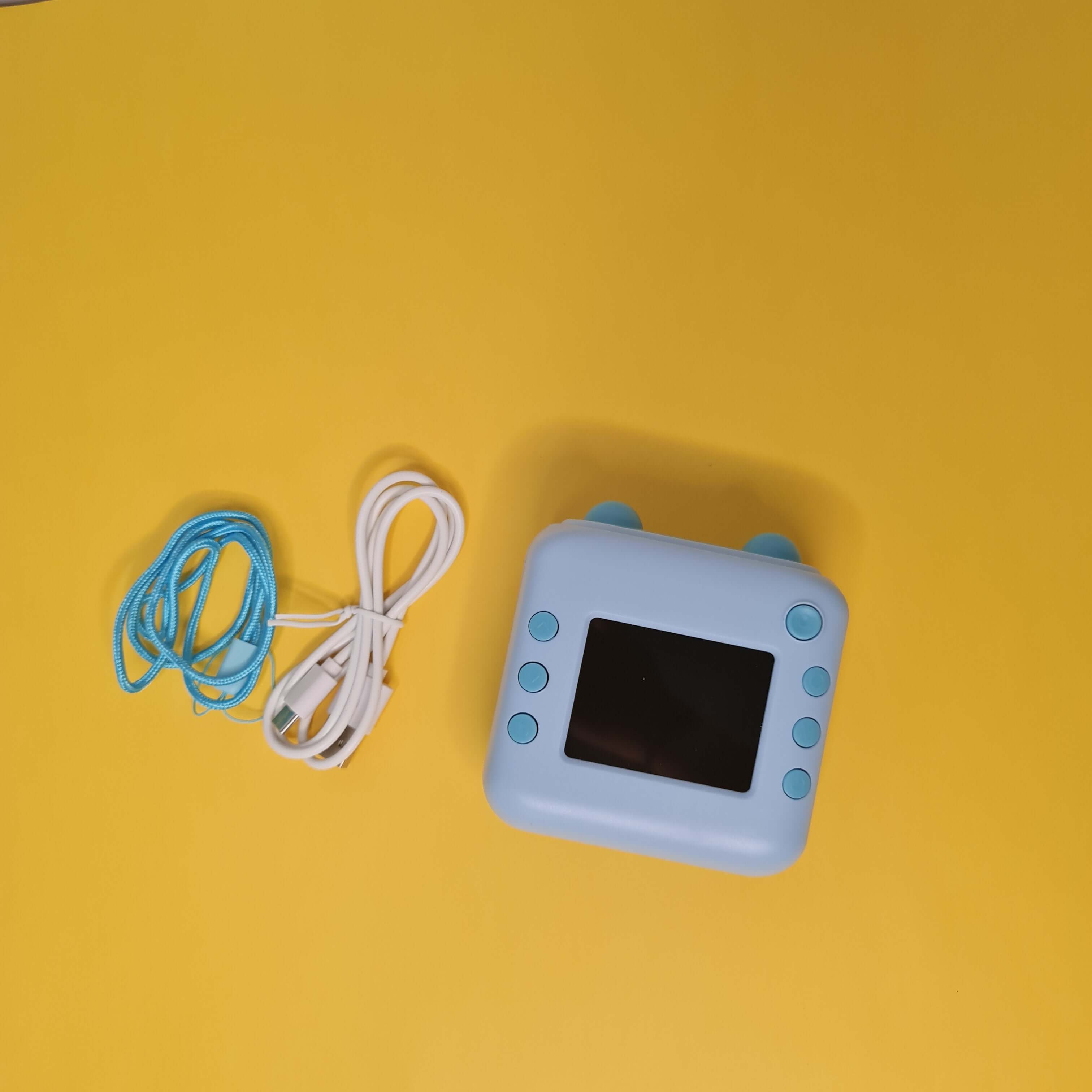 instant print camera - Usmile Toys Children's Digital Camera FS14, light blue toy camera and box. www.usmile.toys