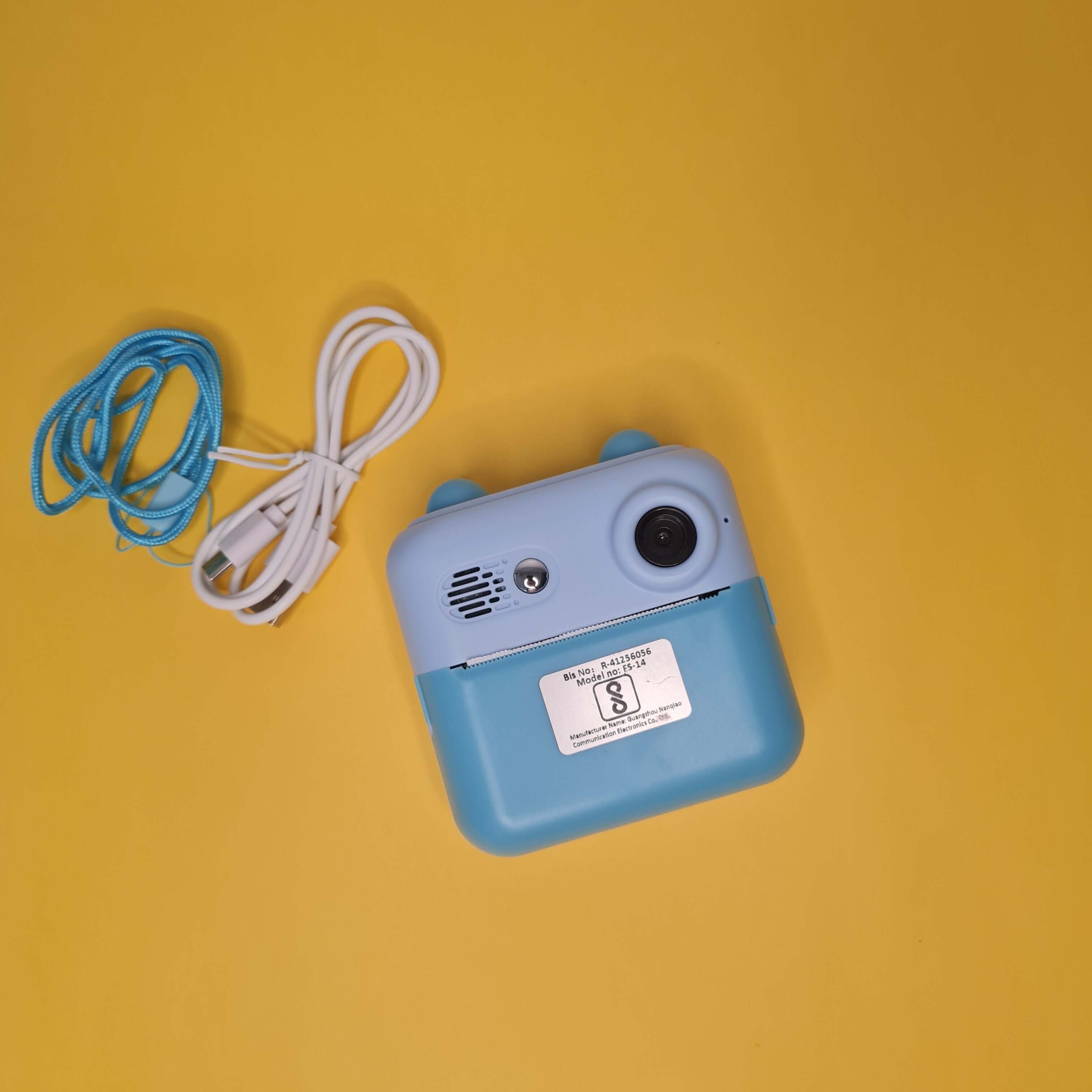 instant print camera - Usmile Toys Children's Digital Camera FS14, light blue toy camera and box. www.usmile.toys