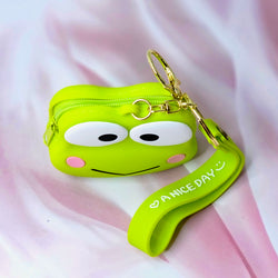 Durable silicone Tom character coin purse and keychain, a unique accessory for kids' bags or keys, combining style and utility. www.usmile.com
