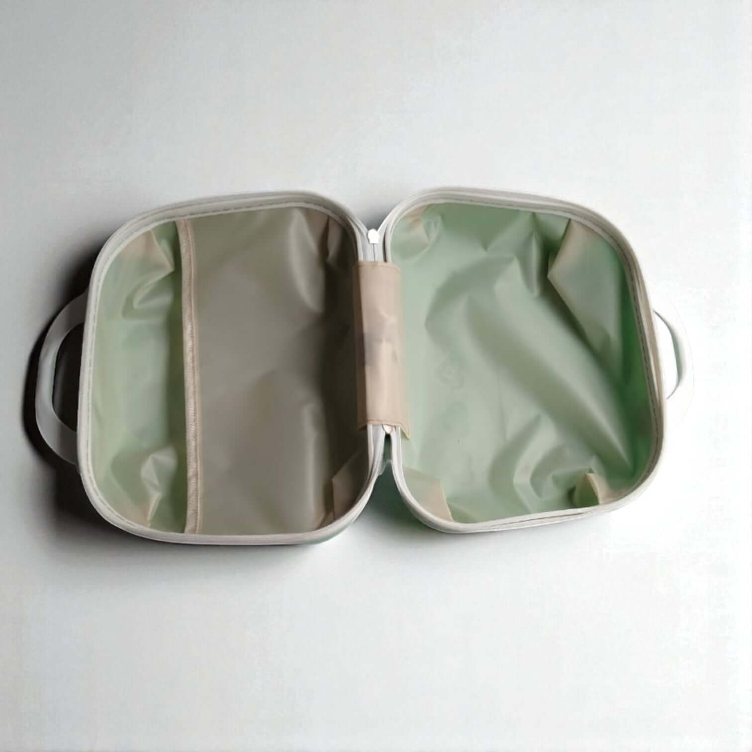 Carrying case" is another relevant keyword, and it's a concise description that still covers the key elements. www.usmile.toys