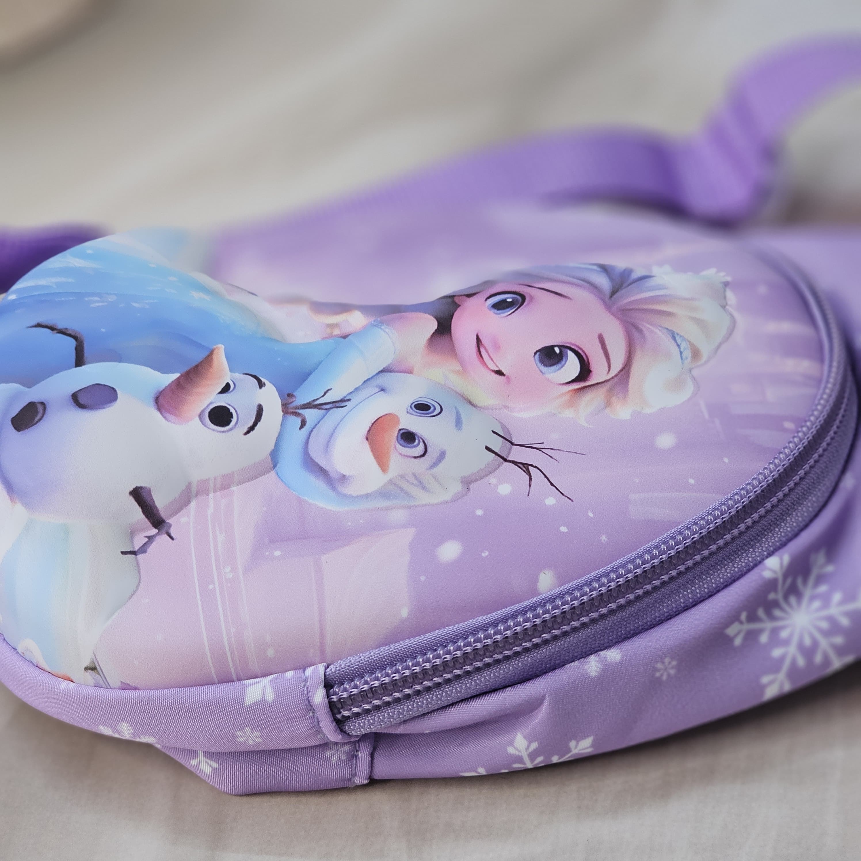 Cartoon Sling Bags, Kids Crossbody Bags, Children's Sling Bags, Fun Bags for Kids, Character Bags, Children's Accessories, Travel Bags for Kids, www.usmile.toys, Kids' Fashion, Children's Gifts.