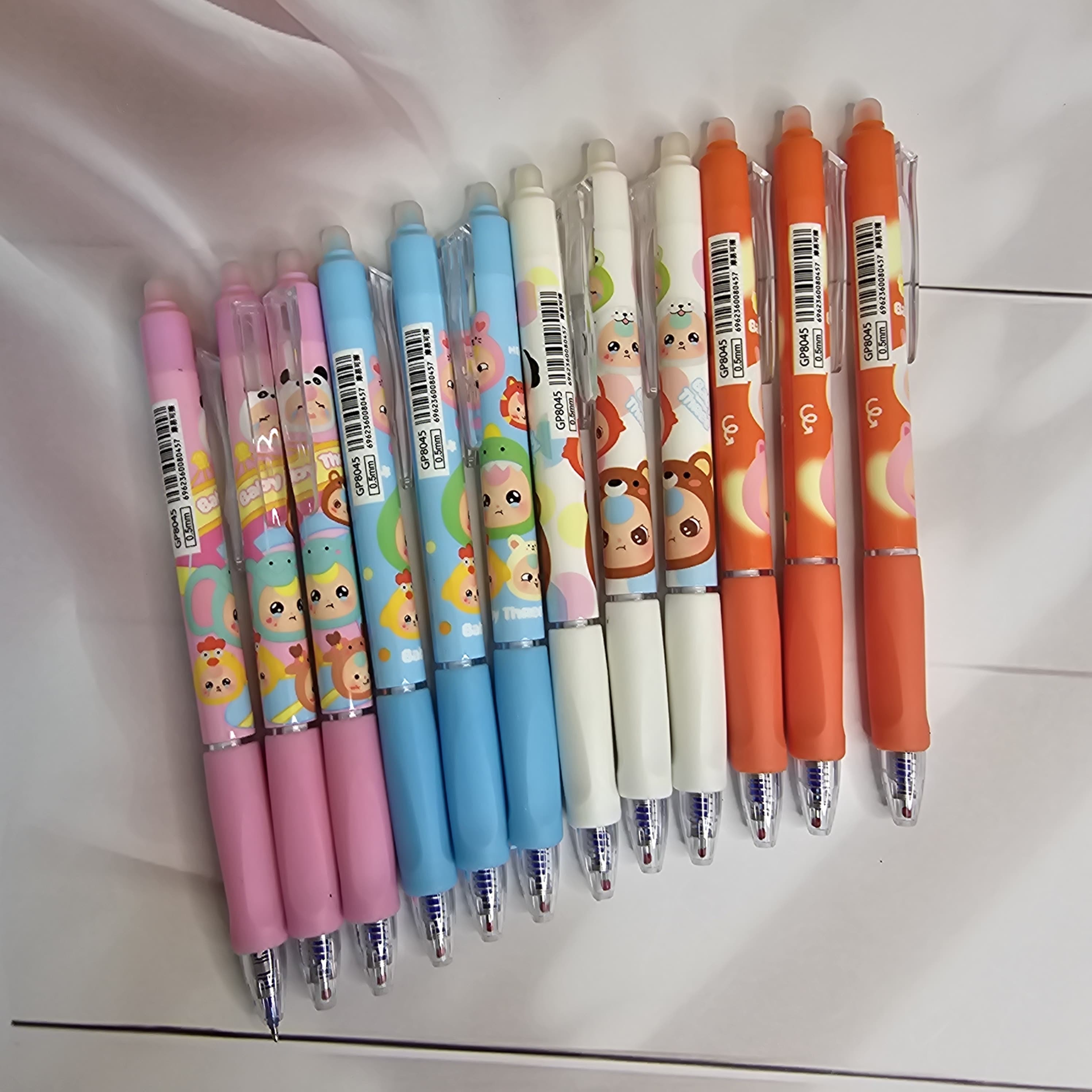 Shop these unique and practical erasable gel pens and more stationery at Usmile Toys www.usmile.toys.
