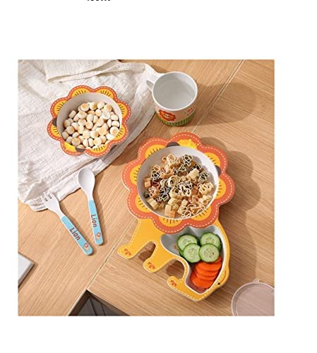 Kids' Lion Themed Dinnerware: Plate shaped like a lion, bowl, cup with lid, and lion-decorated utensils. Fun meal set.
www.usmile.toys