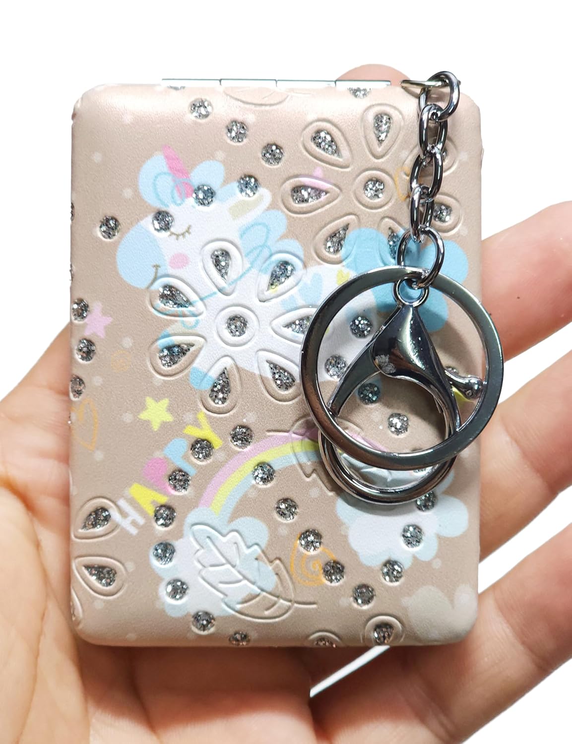 Cute unicorn themed compact mirror with attached keychain for girls, a handy and adorable accessory for their bags.

www.usmile.toys