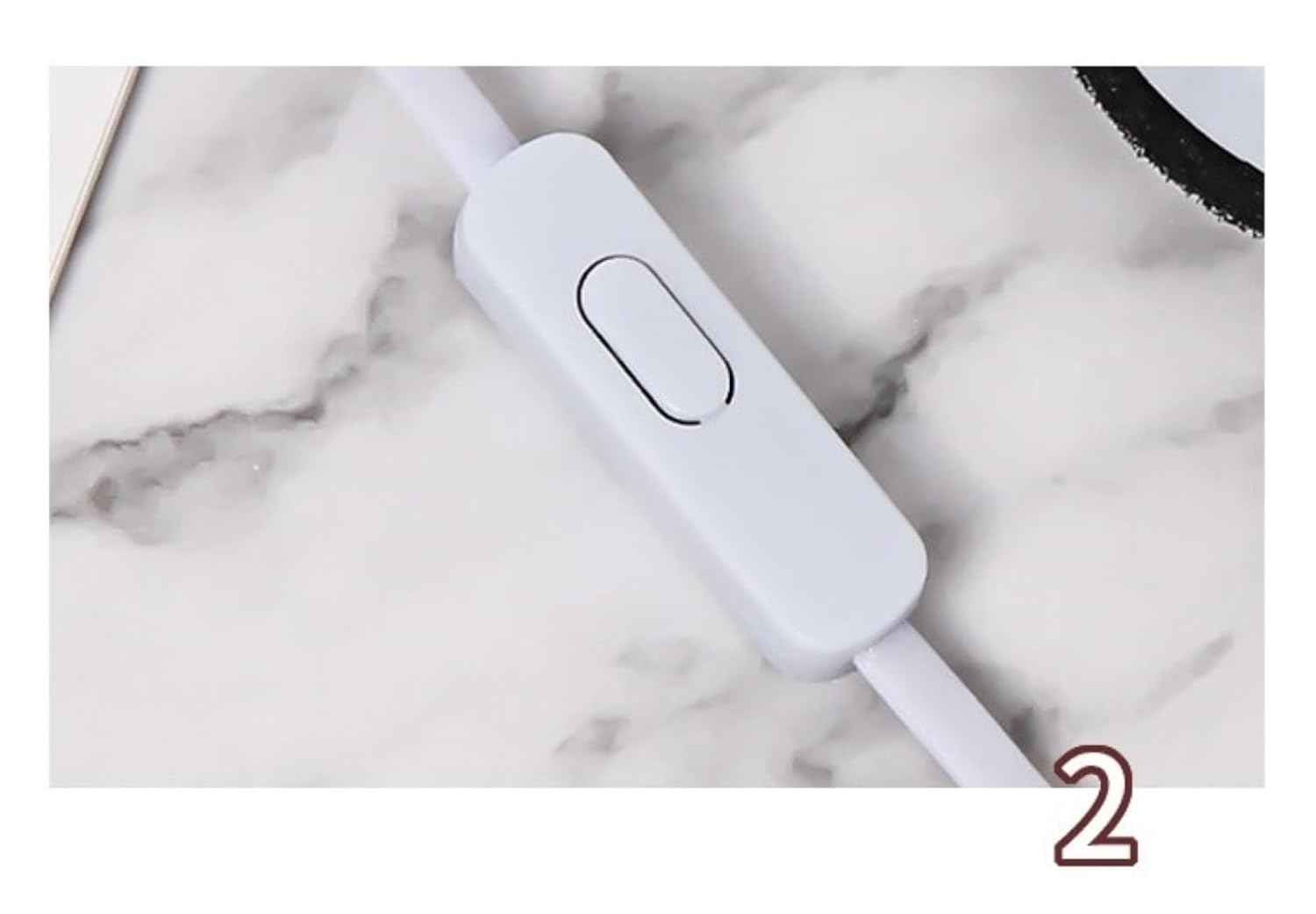 Stylish Cat Ear Wired Earphones: Adorable design for kids' audio listening. Easy to use with a cable.
www.usmile.toys