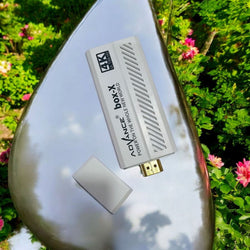 Advance AD-222 wireless game player with red HDMI stick and controller. www.usmile.com