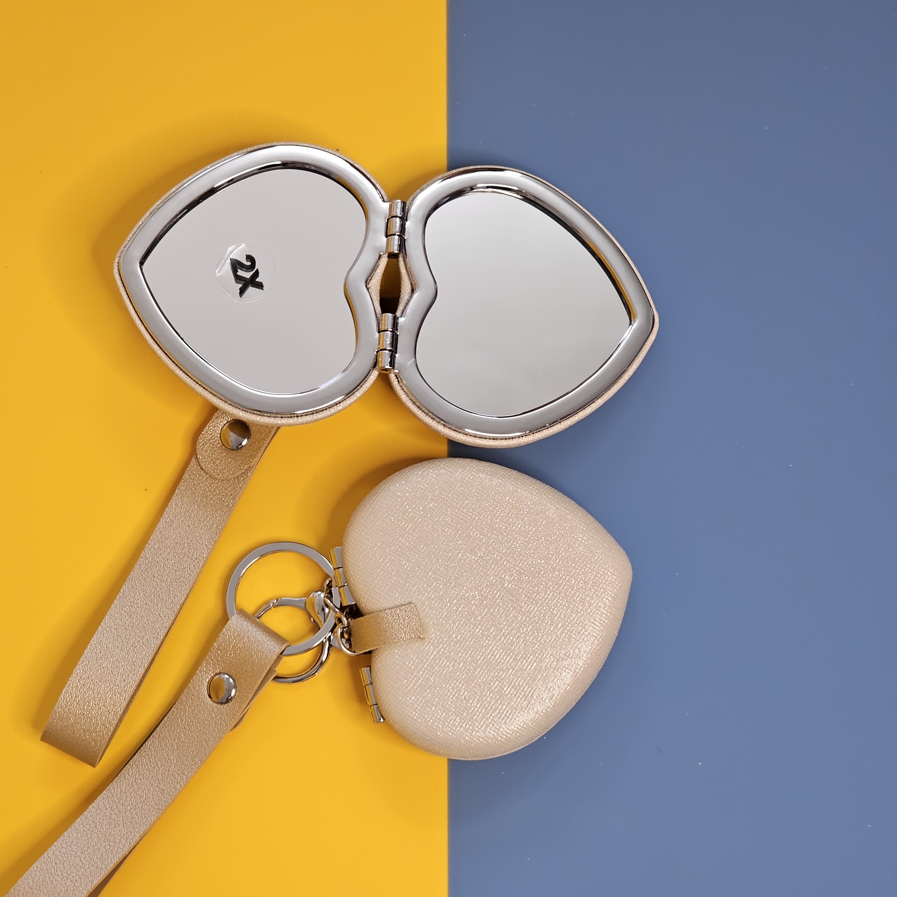 Elegant heart-shaped compact makeup mirror with keychain and strap – perfect for travel Usmile.toys