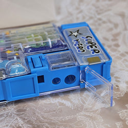 Children's magnetic pencil cases with built-in sharpener and water game puzzles, unique and interactive, buy online at www.usmile.toys.