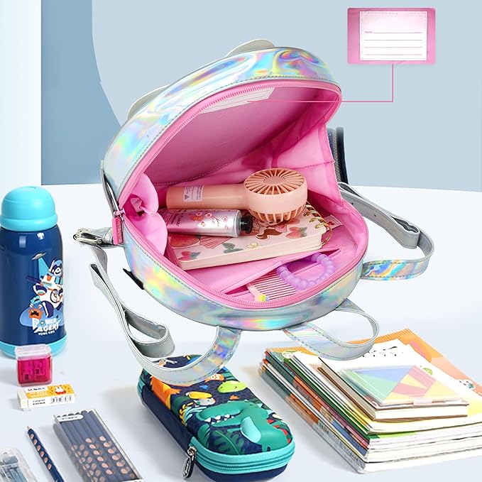 This small and insulated bag is perfect for keeping food fresh on the go.
Explore our wide range of adorable and practical lunch bags for girls at Usmile Toys www.usmile.toys.