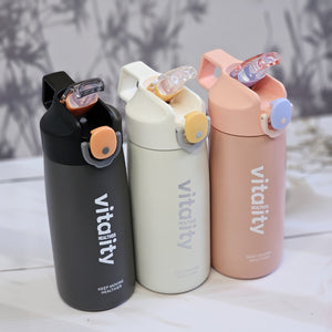 Stainless steel water bottles for kids and adults, featuring double-walled insulation, flip-top lids, and 'keep moving healthier www.usmile.toys