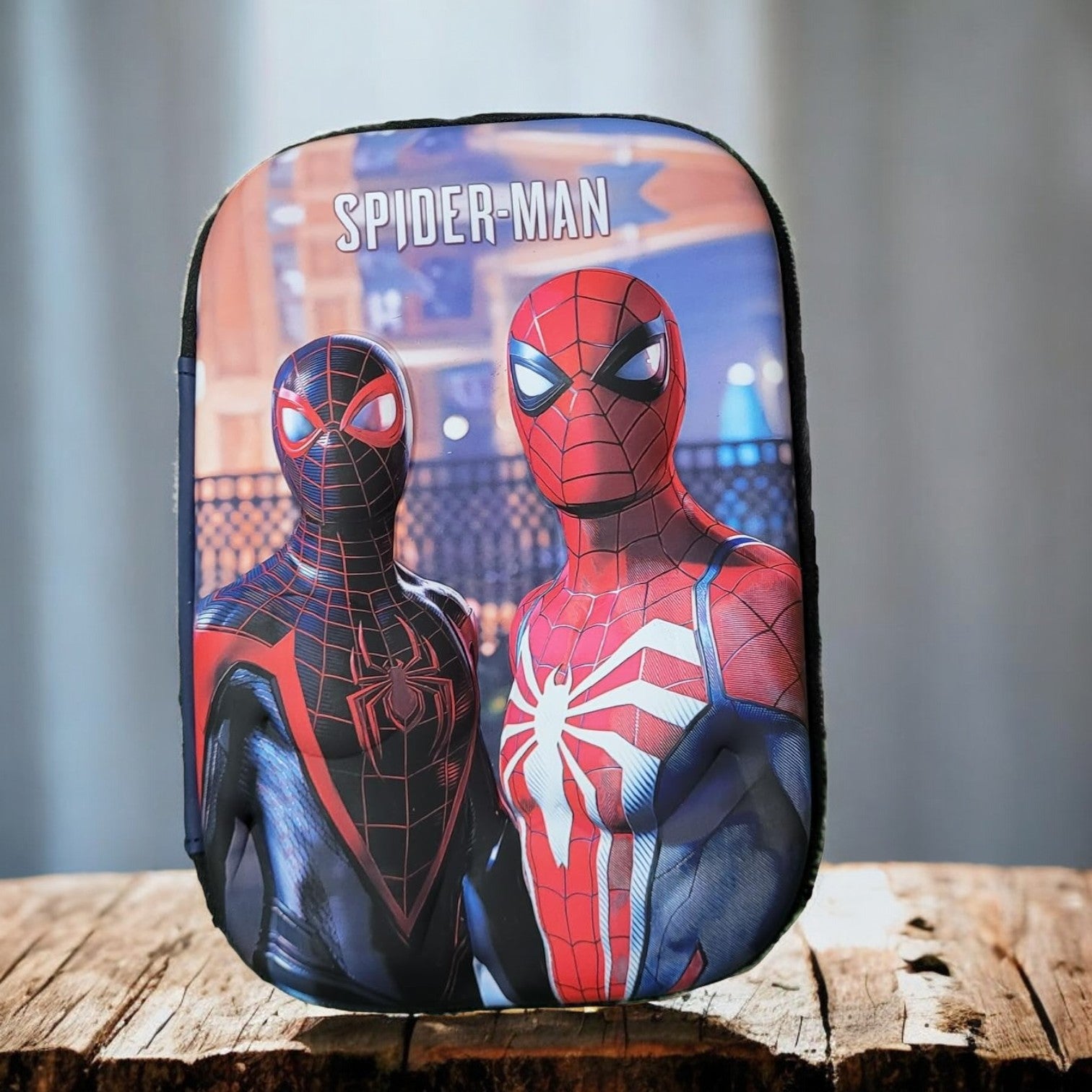 Shop this awesome Spider-Man pencil box and more school supplies at Usmile Toys www.usmile.toys.

