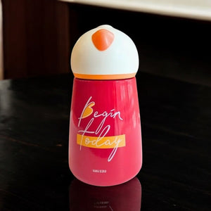 Shop these durable and safe children's water bottles and more at Usmile Toys www.usmile.toys.
