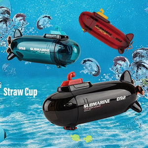 Stylish Kids Water Bottle - Submarine: Eye-catching submarine shape makes hydration fun. Perfect for school and travel.
www.usmile.toys