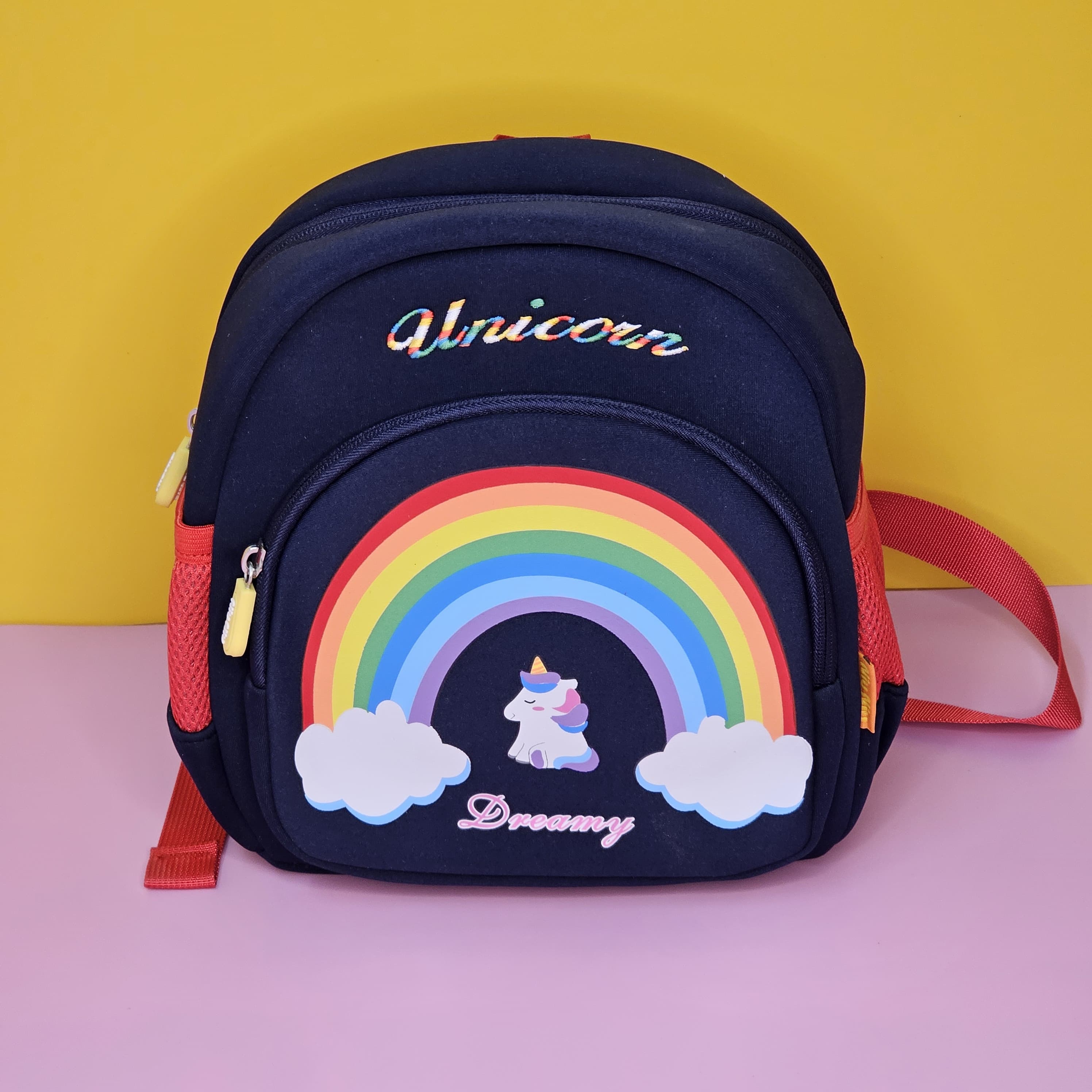 Unicorn-themed kids' backpack with safety features – ideal for baby boys and girls Usmile.toys