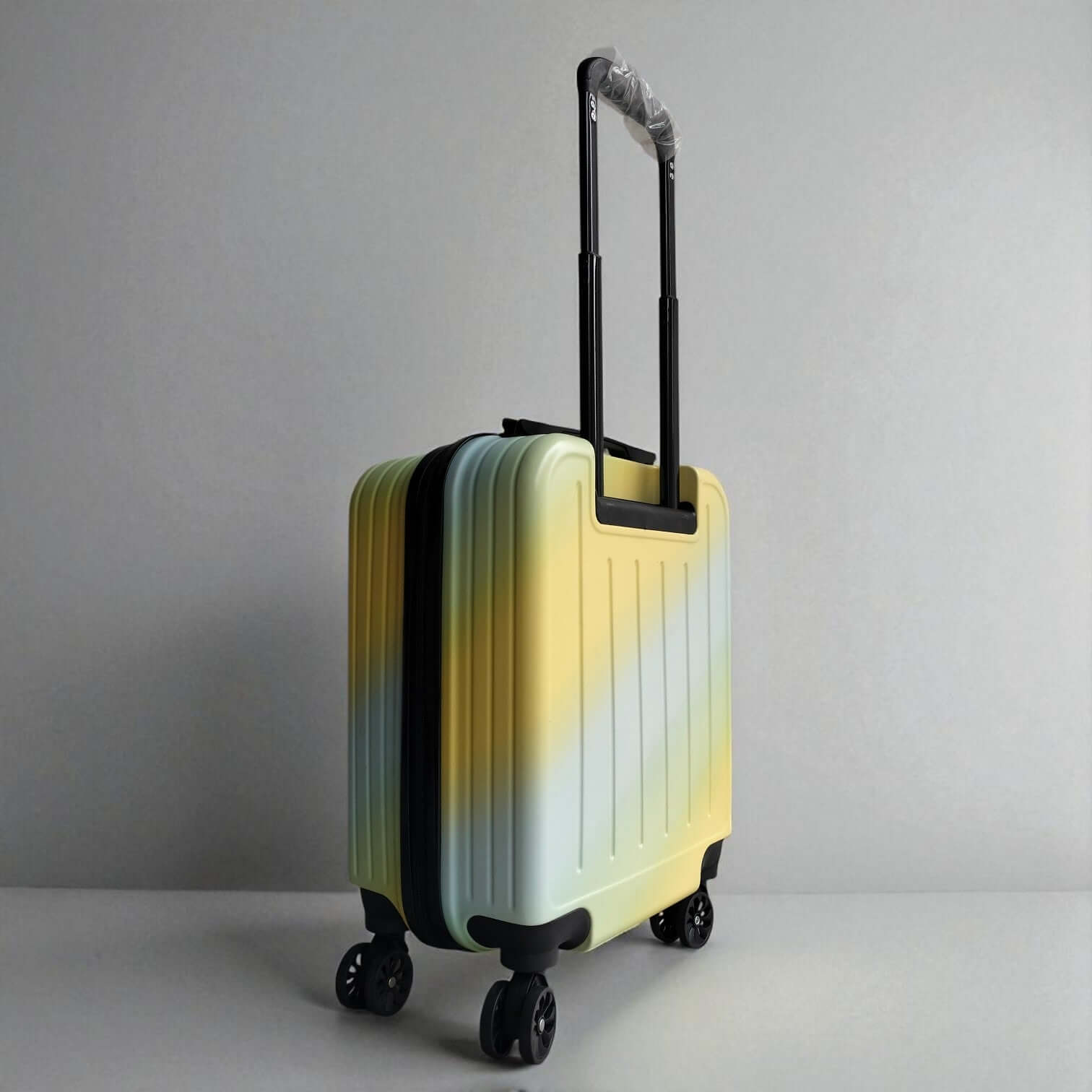 new 3D trolley bag featuring a colorful Labubu character design on an island scene, with smooth-rolling wheels and a telescopic handle, ideal for travel. www.usmile.toys